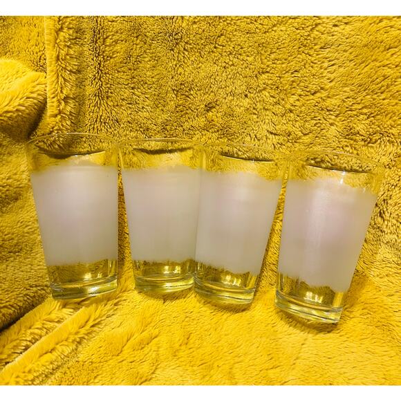 BUD King of Beers Pint Glass (Seasons Greetings) Frosted with Lights set of 4 - Picture 3 of 8